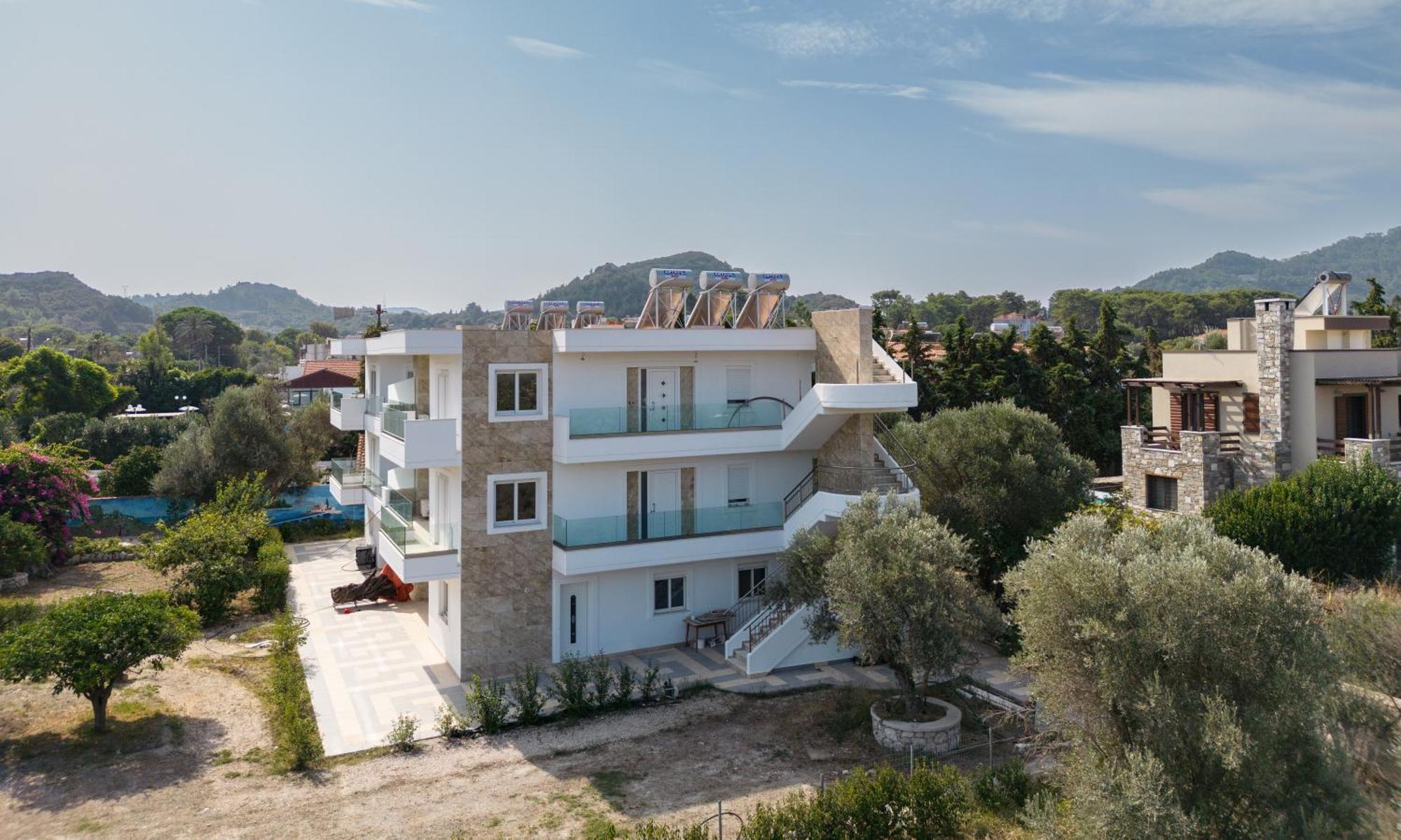 Sweet Home Luxury Apartment 5 Ialysos  Bagian luar foto